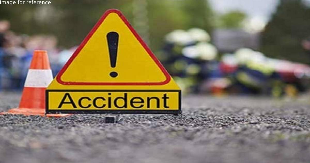 Ten killed in two different road accidents in Karnataka